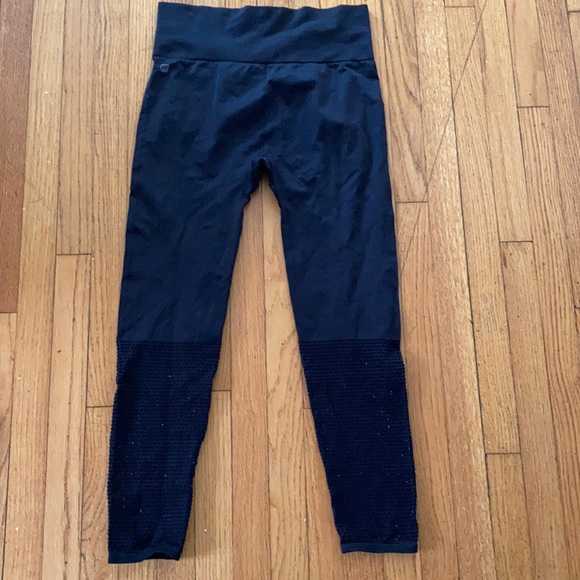 Fabletics - Picture 11 of 17